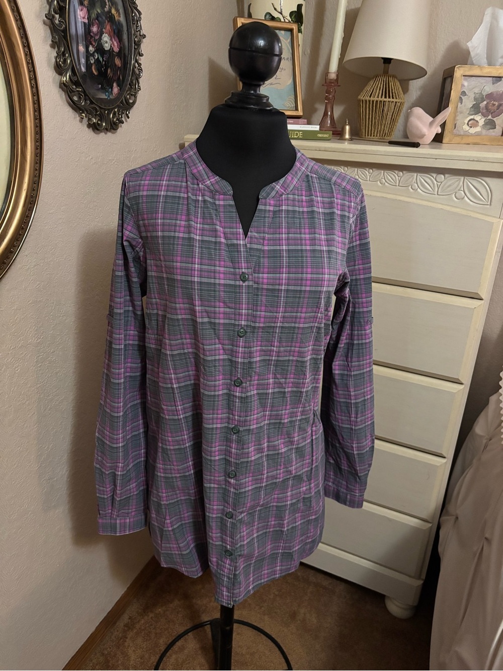 Duluth Trading Co Purple and Gray Plaid Button-Front Shirt